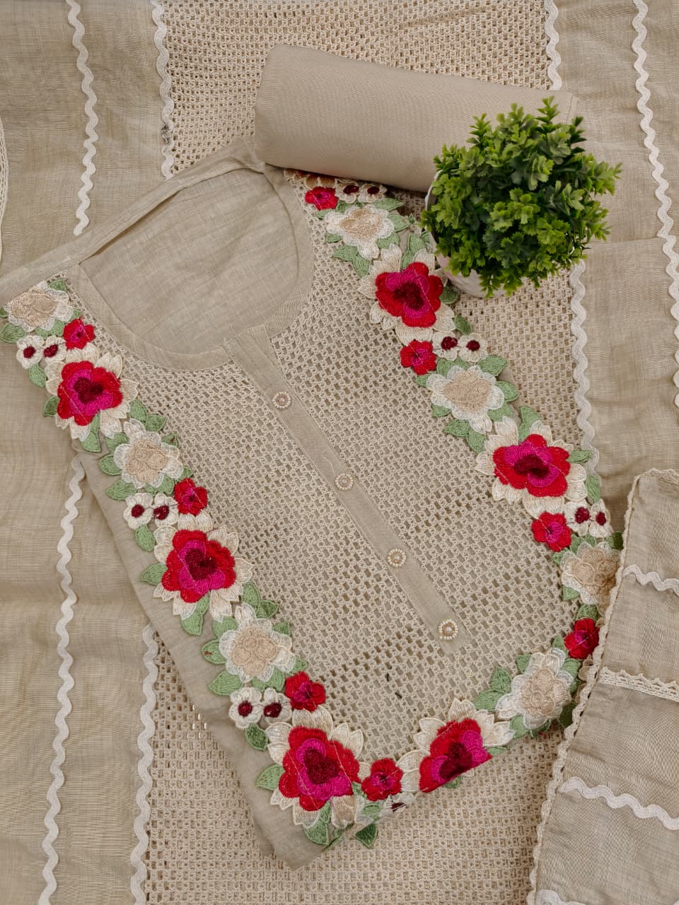 Heba Chanderi Jamdani Suit