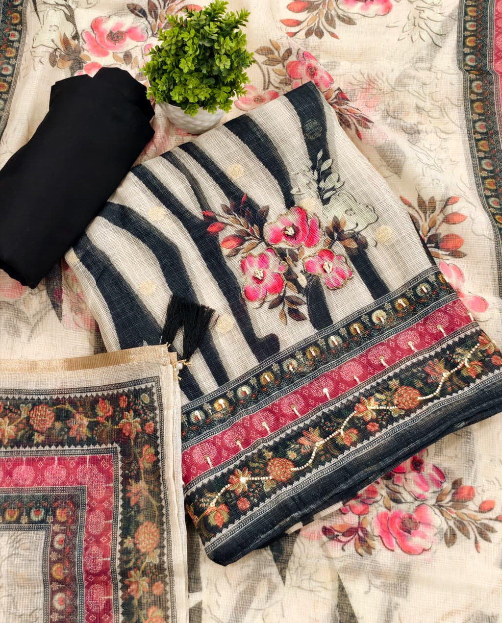 Rani Kota Zari buta digital print suit