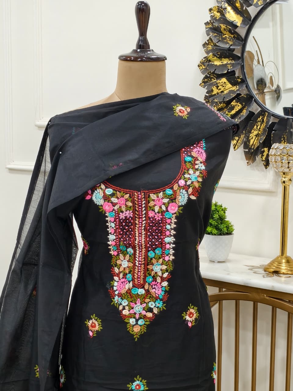 Kajal Chanderi French Knot Suit