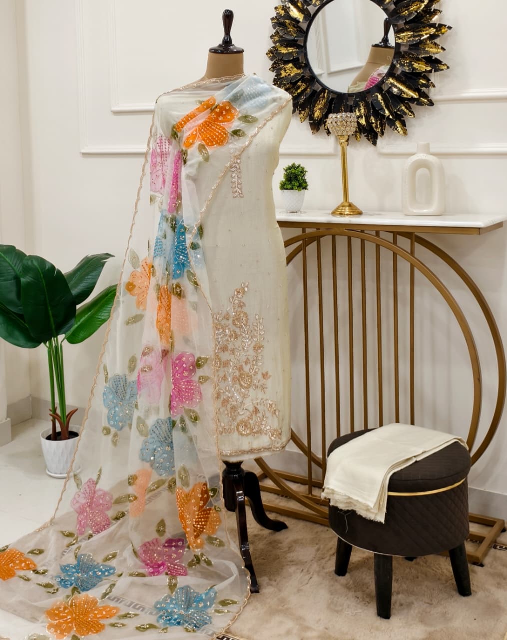 Roshni Premium Hand Work Suit