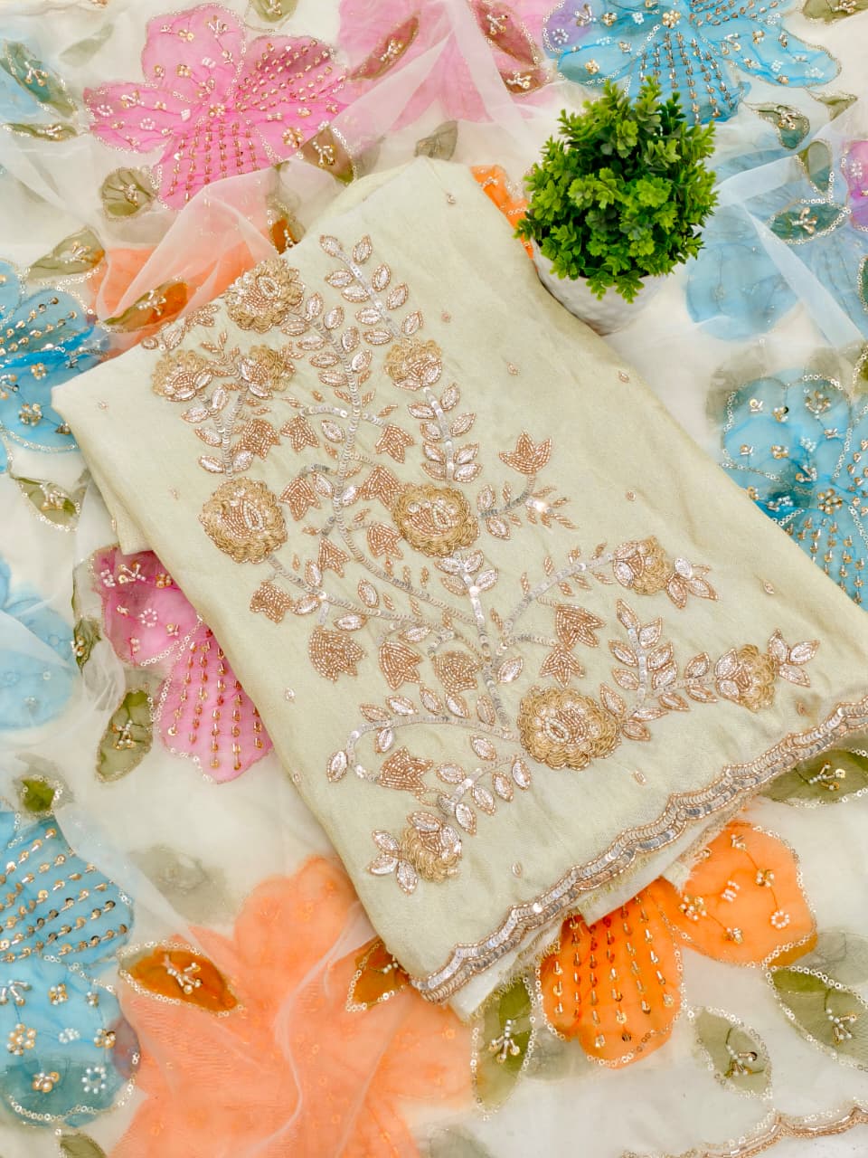 Roshni Premium Hand Work Suit