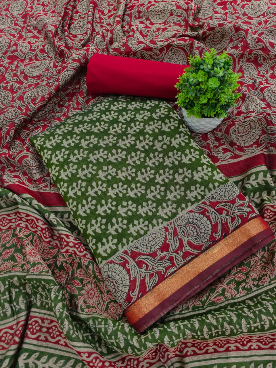 Shreya Elegant Maheshwari Suit
