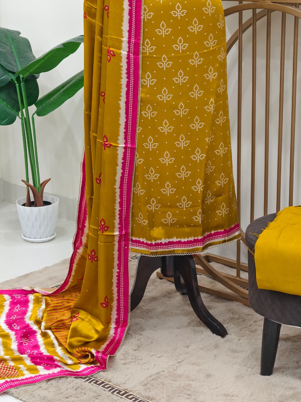 Indu Gajji Silk Suit
