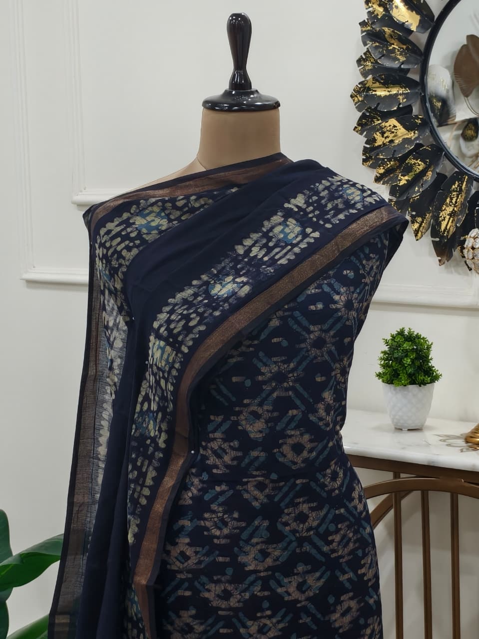 Ruhi Maheshwari Batik Suit Set